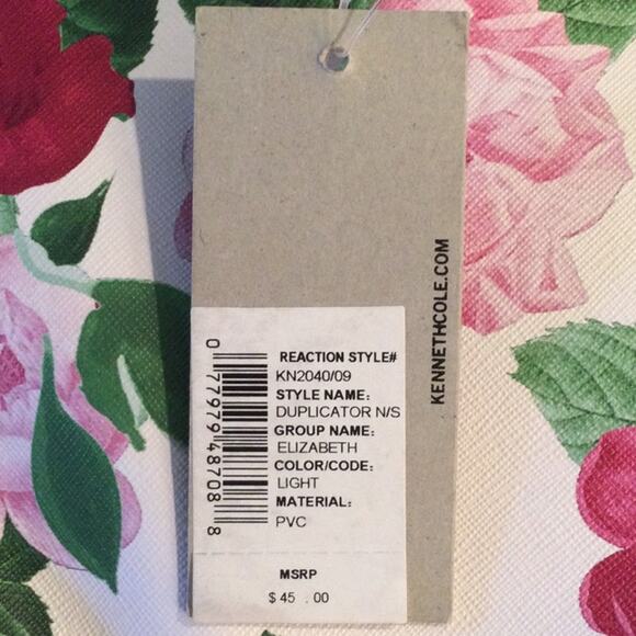 Kenneth Cole Reaction floral crossbody bag - Picture 7 of 7